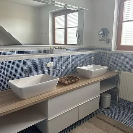 شقة Freundliche Naehe Weinstrasse Fuer 5 Personen Wagna