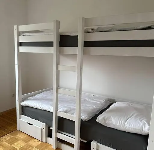 Freundliche Naehe Weinstrasse Fuer 5 Personen Wagna